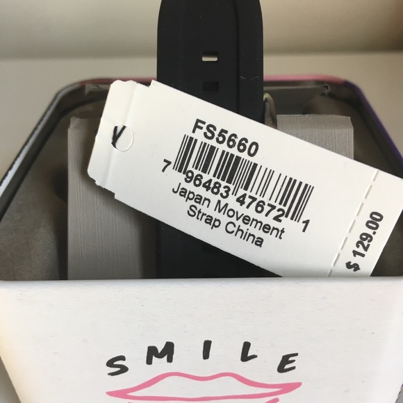 ✂️ $129 Men's Fossil Black Silicone Watch - Picture 5 of 7